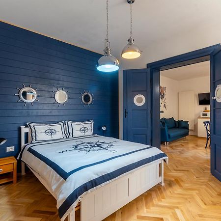 Luxurious Apartment In Old Town - Ultra Central 布拉索夫 外观 照片